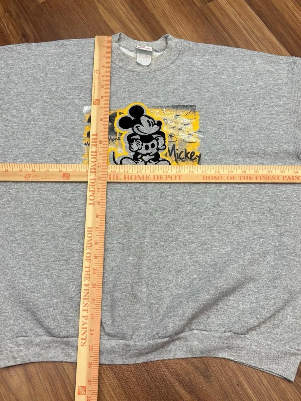 vintage mickey mouse crewneck